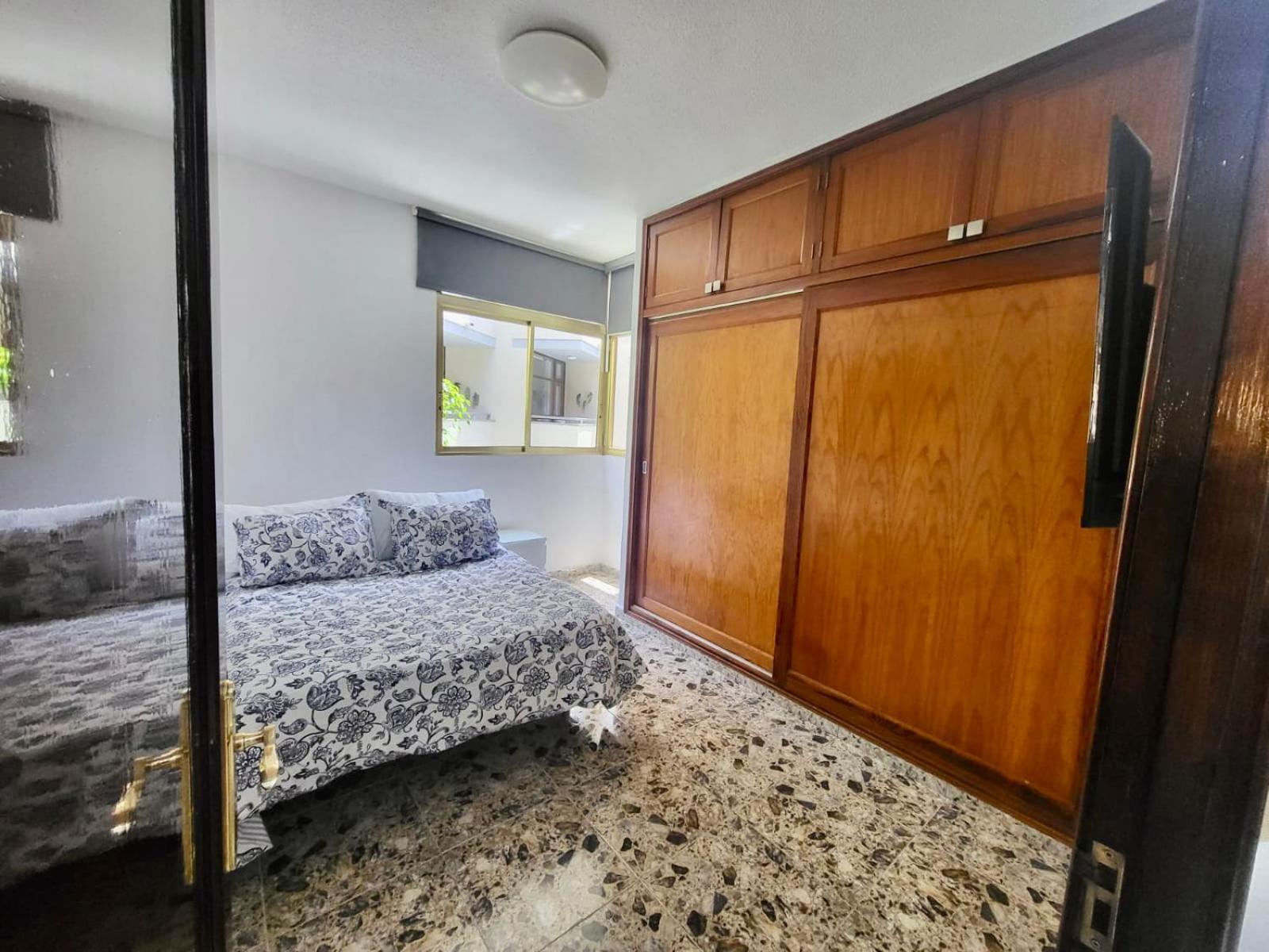 Affordable Holiday Accommodation For Large Families And Groups At Las Canteras Beach With 3 Bedrooms And Free Parking Las Palmas de Gran Canaria Extérieur photo